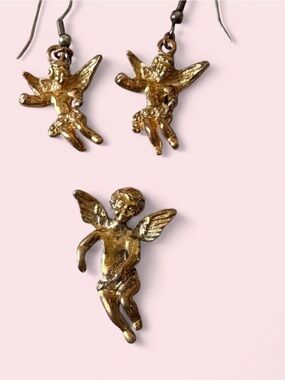 VTG 80s Gold Cherub Angel Earrings and brooch set